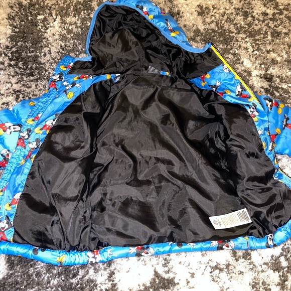 Disney Kids Toddler packable puffer jacket. Size 18-24 months. - Picture 2 of 3
